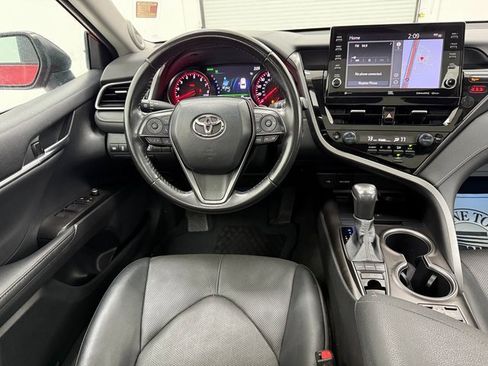 Used 2023 Toyota Camry XSE image 32