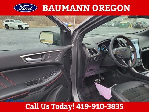 Used 2023 Ford Edge ST-Line AWD/4WD image 5