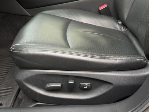 Used 2017 INFINITI Q50 3.0t Premium w/ Driver Assistance Package image 12