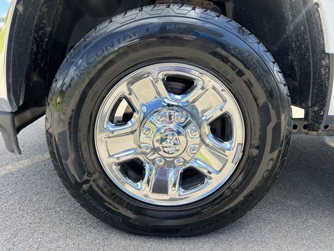 Used 2022 RAM 2500 Big Horn image 32