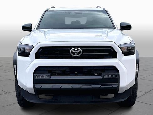 Certified 2025 Toyota 4Runner SR5 image 3
