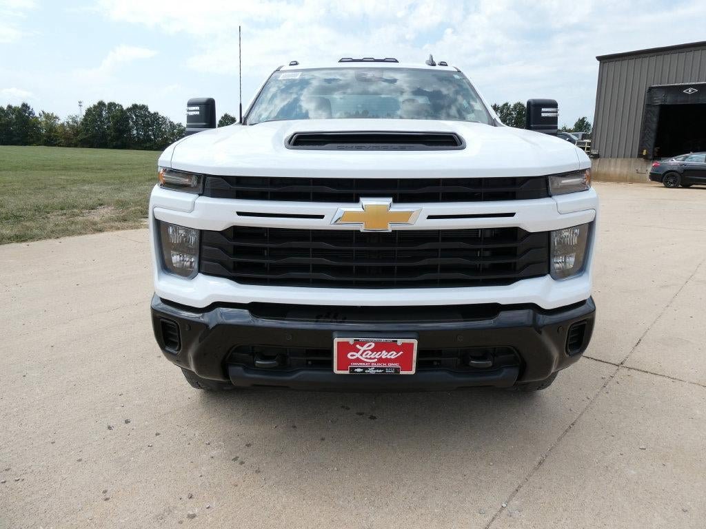 New 2026 Chevrolet Silverado 2500 Custom w/ Custom Value Package AWD/4WD image 9
