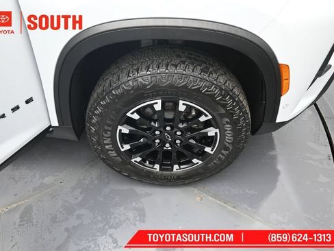 Used 2026 Chevrolet Traverse Z71 w/ Enhanced Driving Package AWD/4WD image 41