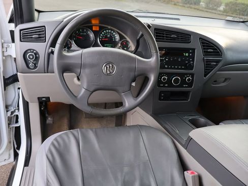 Used 2006 Buick Rendezvous CX image 22