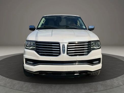 Used 2016 Lincoln Navigator L Reserve image 2