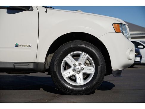 Used 2011 Ford Escape 2WD Hybrid image 11