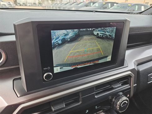 Used 2025 Toyota 4Runner SR5 image 22