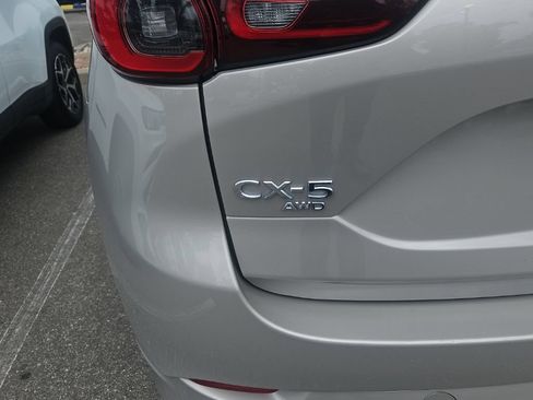 Used 2024 MAZDA CX-5 AWD 2.5 S w/ Select Package image 10