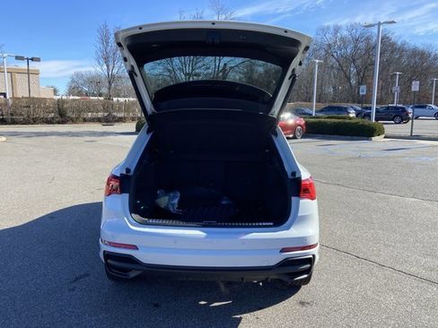 Certified 2023 Audi Q3 2.0T Premium Plus w/ Premium Plus Package image 30