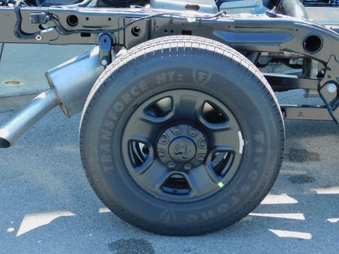 New 2025 RAM ProMaster Tradesman image 12