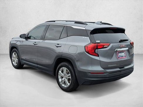 Used 2020 GMC Terrain SLE w/ Driver Convenience Package FWD image 7