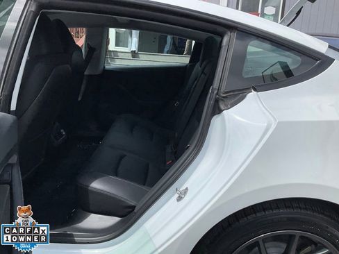 Used 2023 Tesla Model 3 Standard Range RWD image 7