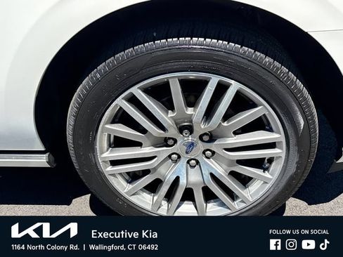 Used 2022 Ford Expedition Platinum AWD/4WD image 7