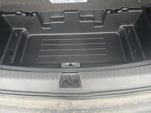 Certified 2024 Chevrolet Traverse LT w/ Trailering Package image 21