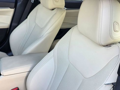 Used 2023 BMW i4 eDrive35 w/ Premium Package RWD image 27