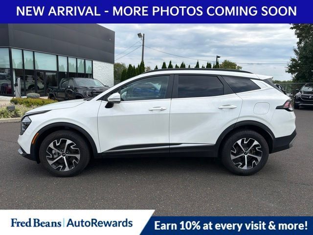 Used 2024 Kia Sportage EX w/ EX Premium Package AWD/4WD image 4