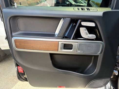 Used 2019 Mercedes-Benz G 550 image 8