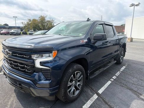 Used 2023 Chevrolet Silverado 1500 RST AWD/4WD image 25