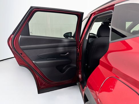 Used 2025 Hyundai Tucson SEL FWD image 25