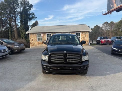 Used 2005 Dodge Ram 1500 Truck SLT image 2