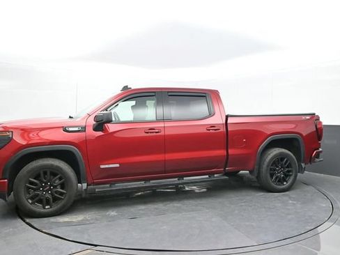 Used 2024 GMC Sierra 1500 Elevation AWD/4WD image 2