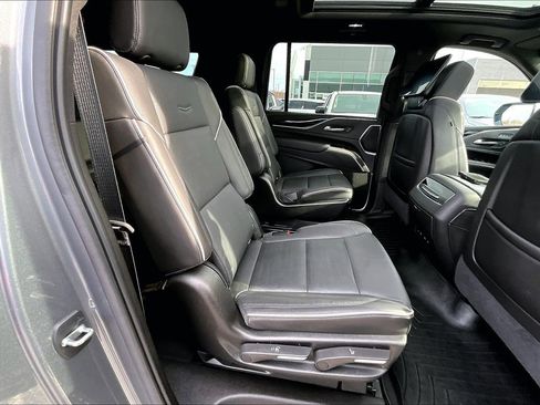 Used 2021 Cadillac Escalade ESV Sport w/ Driver Assist Tech Package image 23