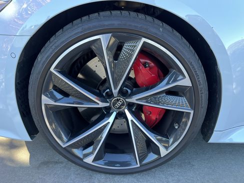 Used 2023 Audi RS 7 Sportback image 13