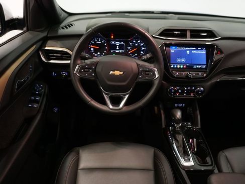 Certified 2023 Chevrolet TrailBlazer ACTIV w/ Sun and Liftgate Package image 13