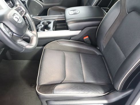 Used 2024 RAM 1500 Laramie AWD/4WD image 24