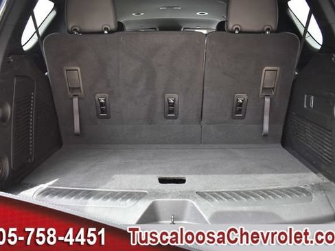 Certified 2024 GMC Yukon SLT RWD image 10
