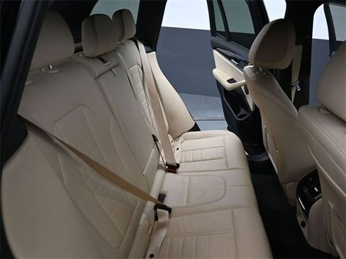 Used 2019 BMW X3 sDrive30i w/ Premium Package image 22