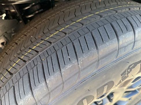 New 2025 Toyota Tacoma SR5 image 11