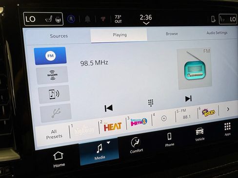 New 2026 Chrysler Pacifica Select FWD image 29