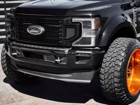 Used 2022 Ford F450 Limited w/ FX4 Off-Road Package AWD/4WD image 7