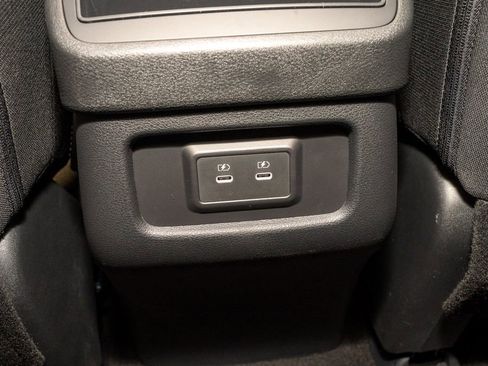 New 2026 Nissan Pathfinder SV image 9