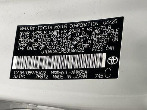 Used 2025 Toyota Prius Plug-In Hybrid FWD image 36