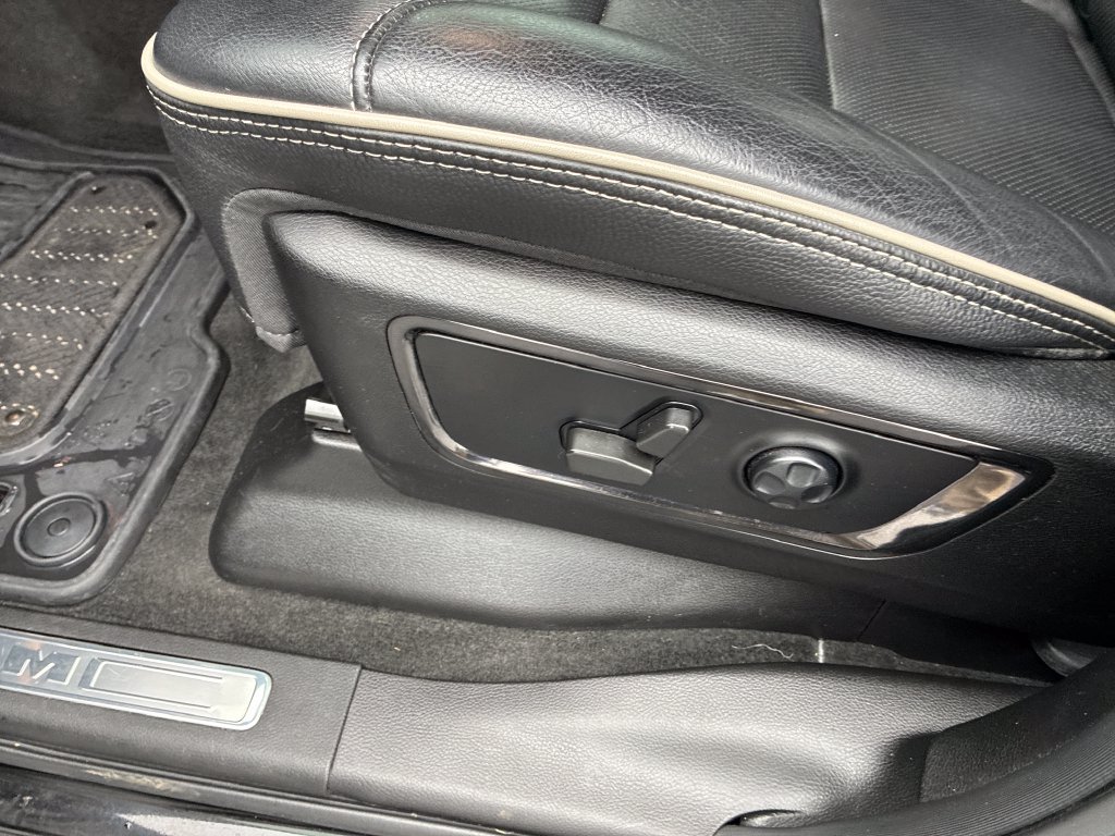 Used 2022 RAM 1500 Limited AWD/4WD image 11
