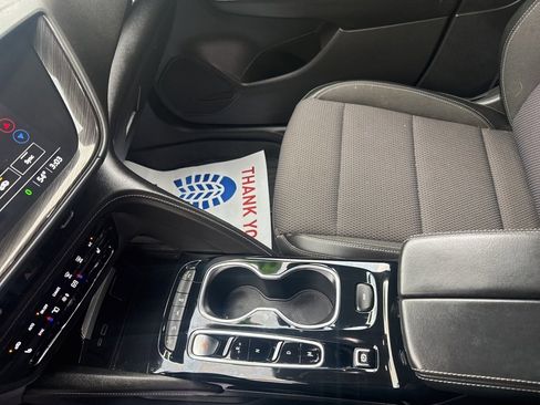 Used 2023 Buick Envision Preferred w/ Sport Touring Package image 32