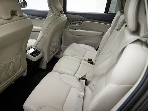 Used 2024 Volvo XC90 B6 Plus w/ Protection Package Premier AWD/4WD image 20