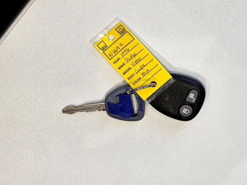 Used 1996 Dodge Viper GTS image 37