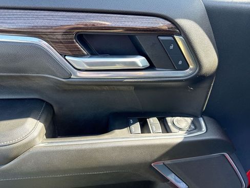 Used 2025 Chevrolet Silverado 1500 LT RWD image 63