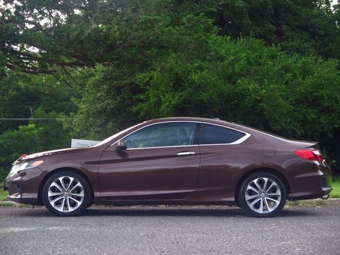 Used 2014 Honda Accord EX-L image 2