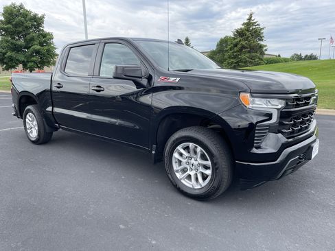 Used 2023 Chevrolet Silverado 1500 RST AWD/4WD image 7