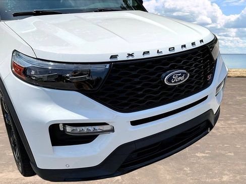 Certified 2023 Ford Explorer ST w/ Equipment Group 401A AWD/4WD image 35