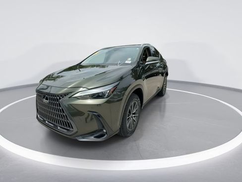 Certified 2025 Lexus NX 250 FWD w/ Towing Package (2000 Lbs) image 3