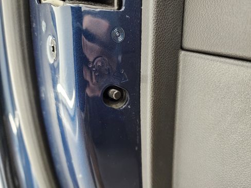 Used 2022 Chevrolet Silverado 1500 RST image 11