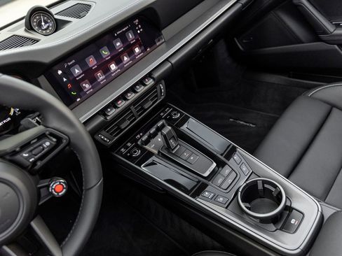 New 2026 Porsche 911 Carrera 4S image 33