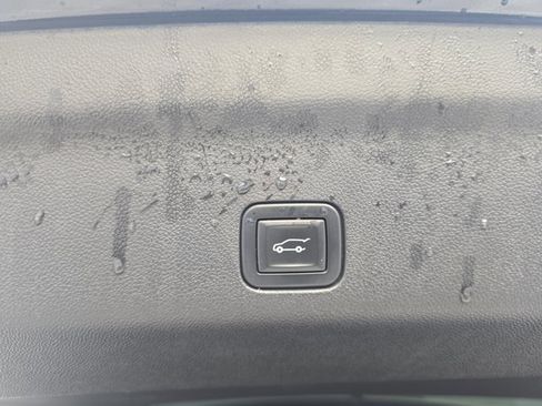 Used 2021 Chevrolet Tahoe RST w/ Luxury Package image 14