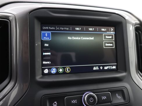 Used 2019 Chevrolet Silverado 1500 Custom Trail Boss w/ Custom Convenience Package AWD/4WD image 10
