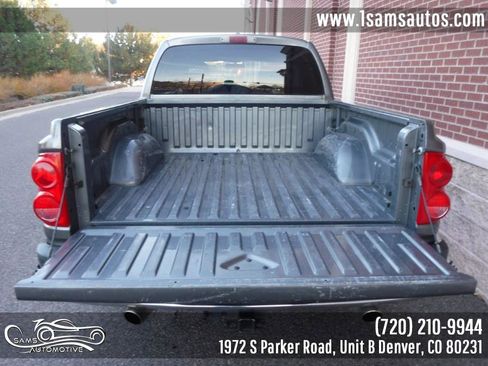 Used 2006 Dodge Dakota SLT image 30